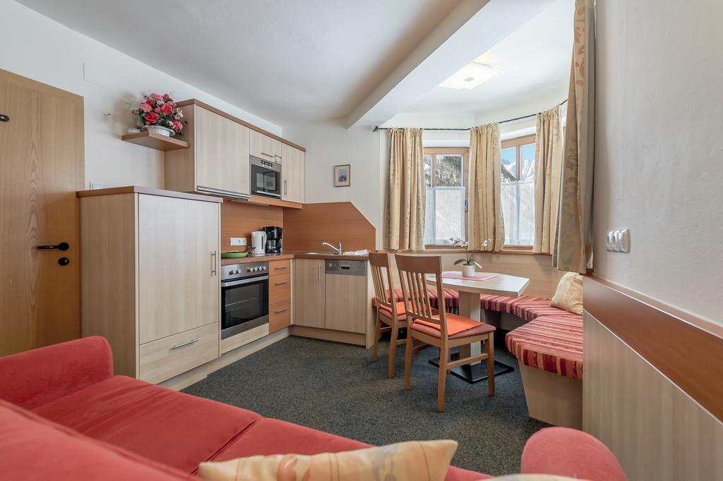 Ferienwohnungen Haus Daheim แลงเงนเฟลด์ ภายนอก รูปภาพ
